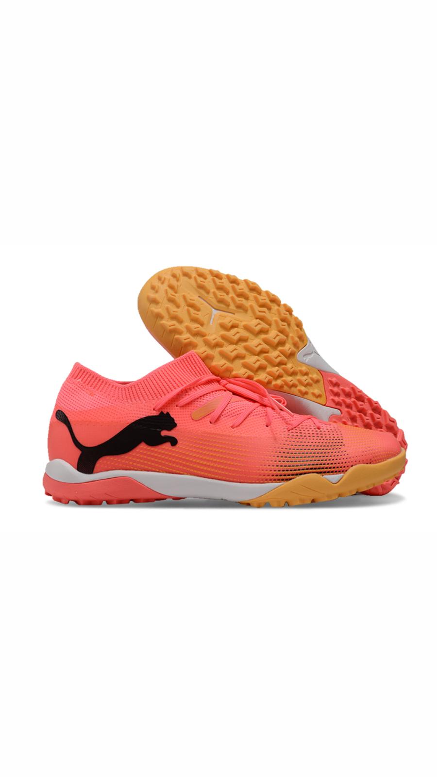 נעלי כדורגל ״Puma״ קטרגל - Coral