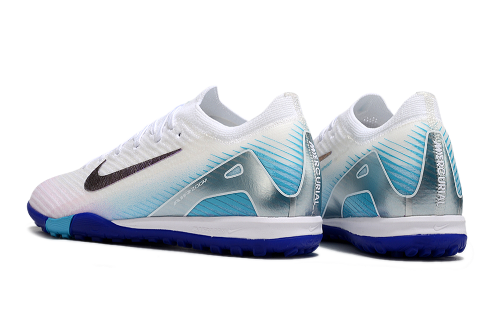 נעלי כדורגל ״Nike״ קטרגל - White Blue