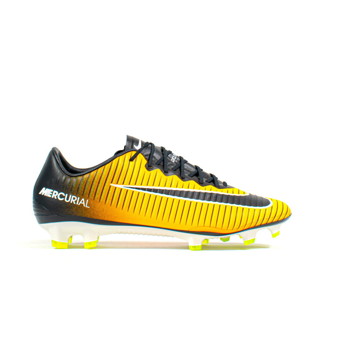 NIKE AIR ZOOM MERCURIAL SUPERFLY ELITE CR7 FG - Yellow