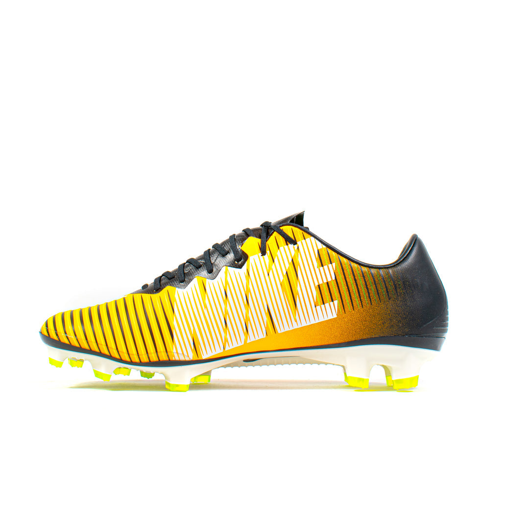 NIKE AIR ZOOM MERCURIAL SUPERFLY ELITE CR7 FG - Yellow