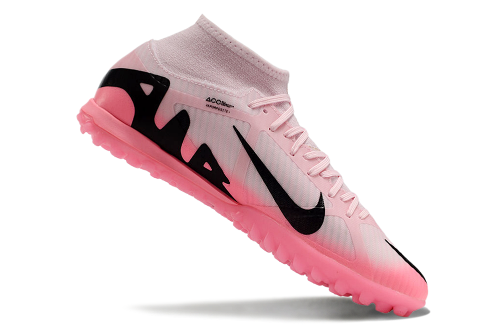 נעלי כדורגל ״Nike״ קטרגל