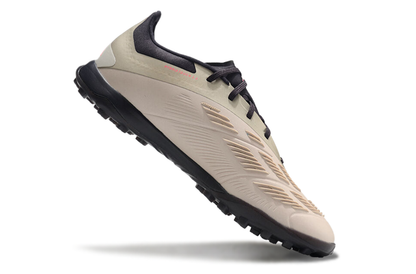נעלי כדורגל ״Adidas״ קטרגל