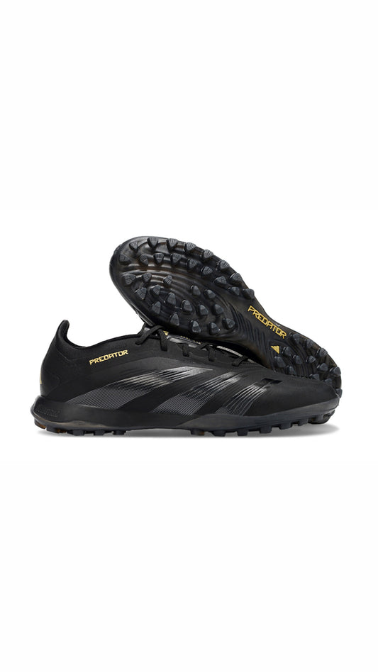 נעלי כדורגל ״Adidas״ קטרגל