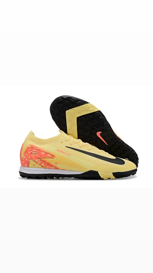 נעלי כדורגל ״Nike״ קטרגל