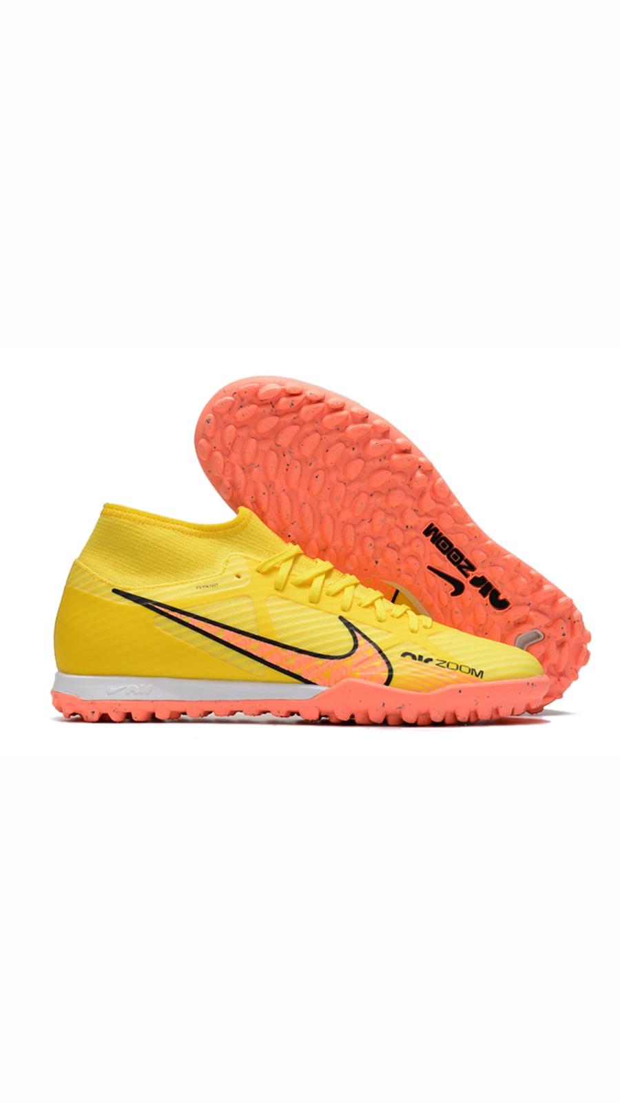 נעלי כדורגל ״Nike״ קטרגל