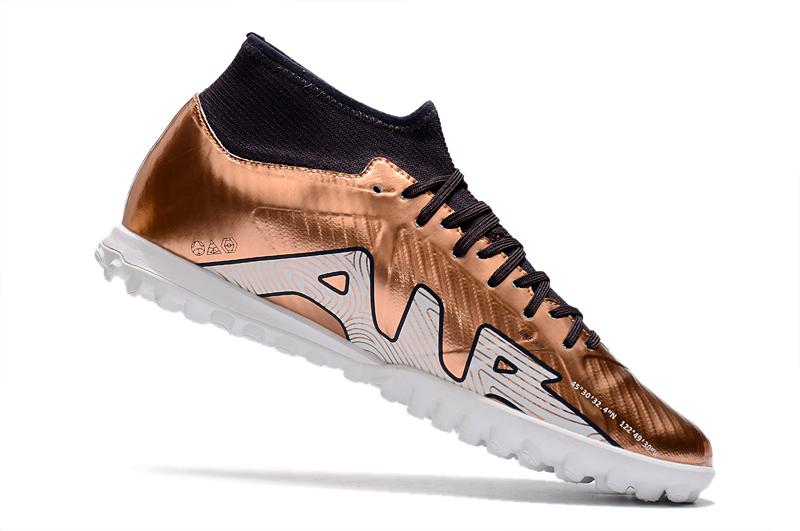 נעלי כדורגל ״Nike״ קטרגל