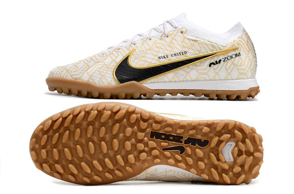 נעלי כדורגל ״Nike״ קטרגל - White Gold Gum